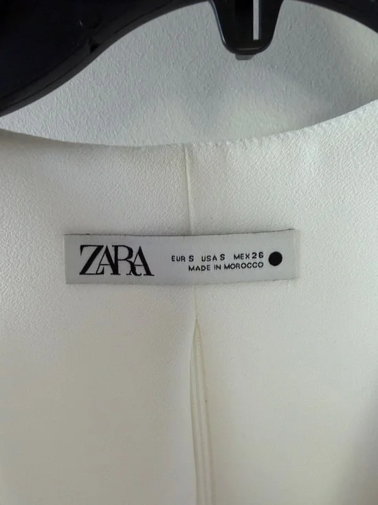 Zara White Cowl Neck Blouse Cropped Top - Picture 2 of 4